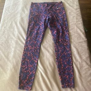 Nike leggings